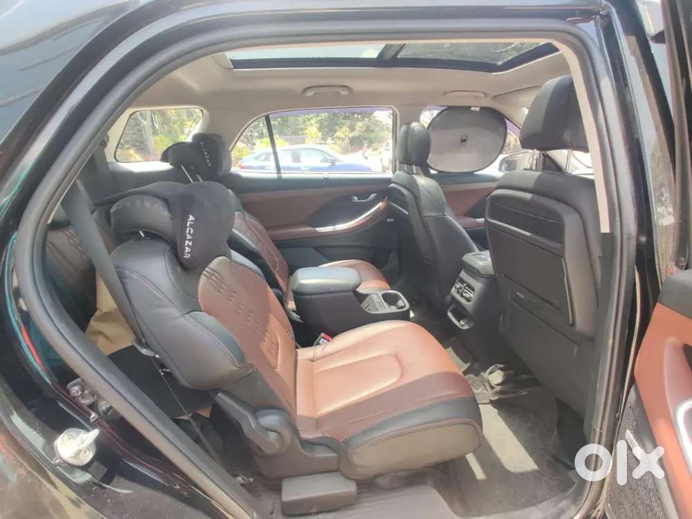 Hyundai Alcazar Signature 2021
