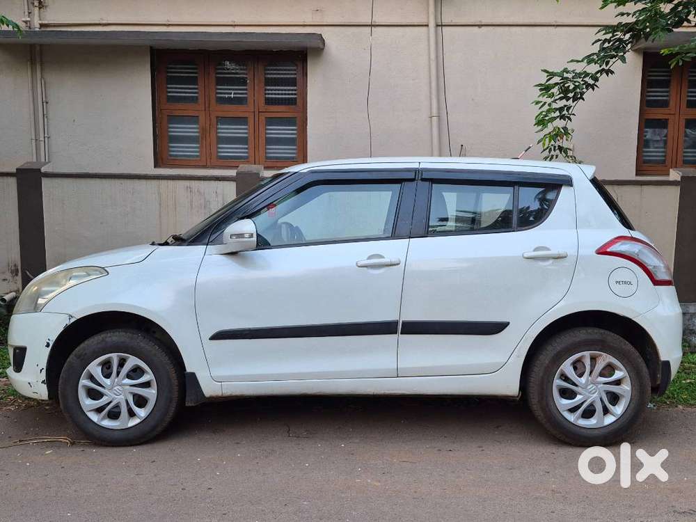 Maruti Swift Vxi 2011