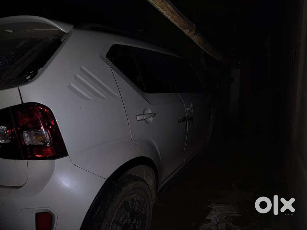 Maruti Suzuki Ignis 2023 Petrol Well Maintained