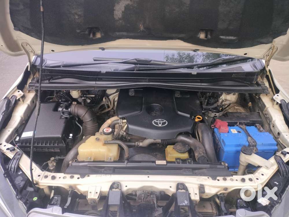 Toyota Innova Crysta 2.8z Automatic, 2017, Diesel