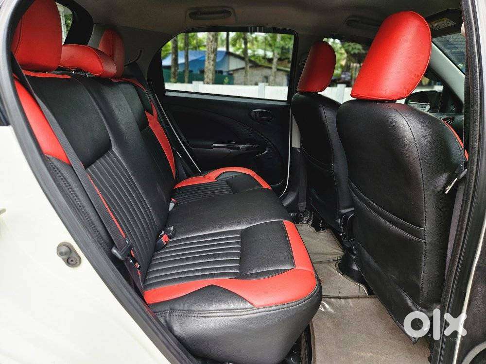 Toyota Etios Liva Vx Dual Tone, 2019, Petrol