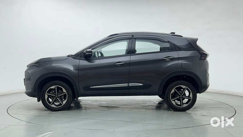 Tata Nexon Pure (s) 1.2 Petrol 6amt, 2025, Petrol
