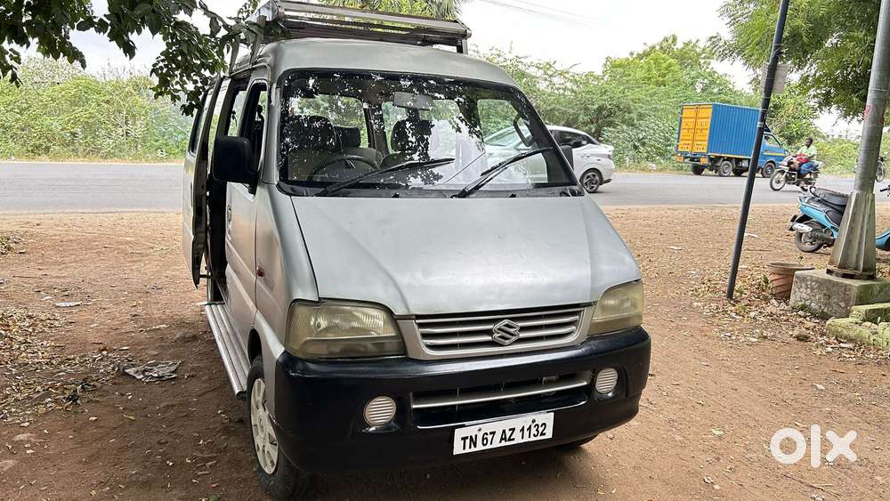 Maruti Suzuki Versa Dx1 8 Seater, 2008, Petrol