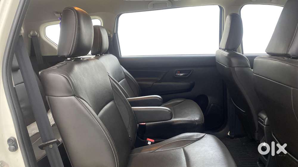 Maruti Suzuki Xl6 Alpha At, 2019, Petrol