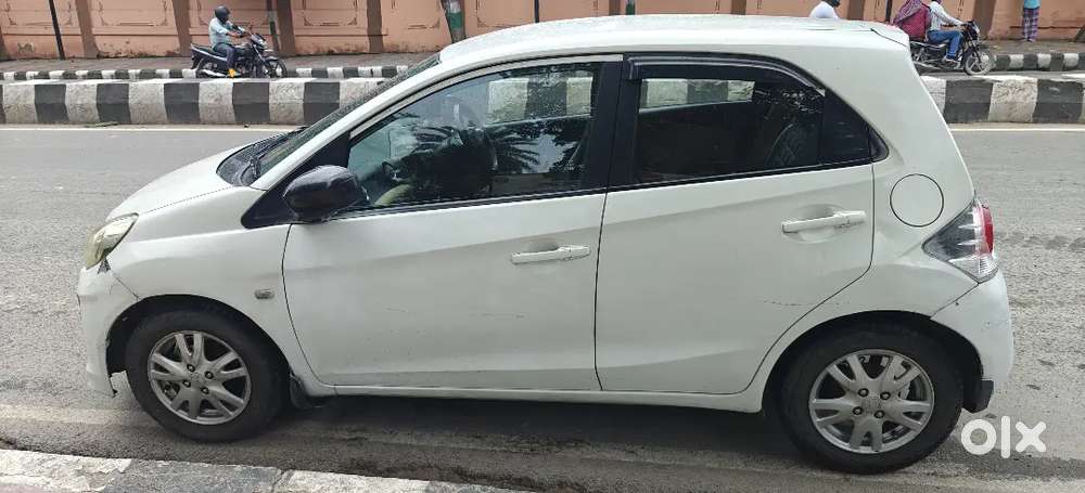 Honda Brio Petrol Manual 2012 Variant