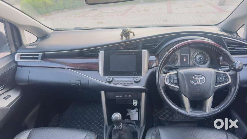 Toyota Innova Crysta 2.4 V, 2018, Diesel
