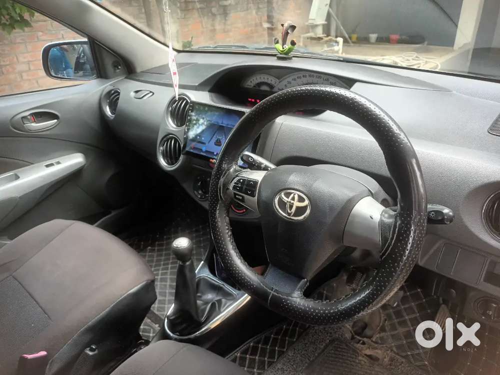 Toyota Etios Liva 2014 Petrol 125000 Km Driven