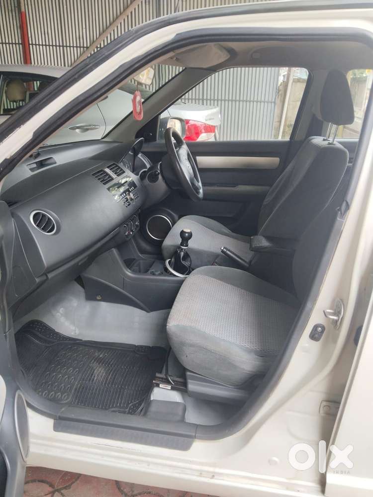 Maruti Suzuki Swift Dzire Vdi, 2011, Diesel
