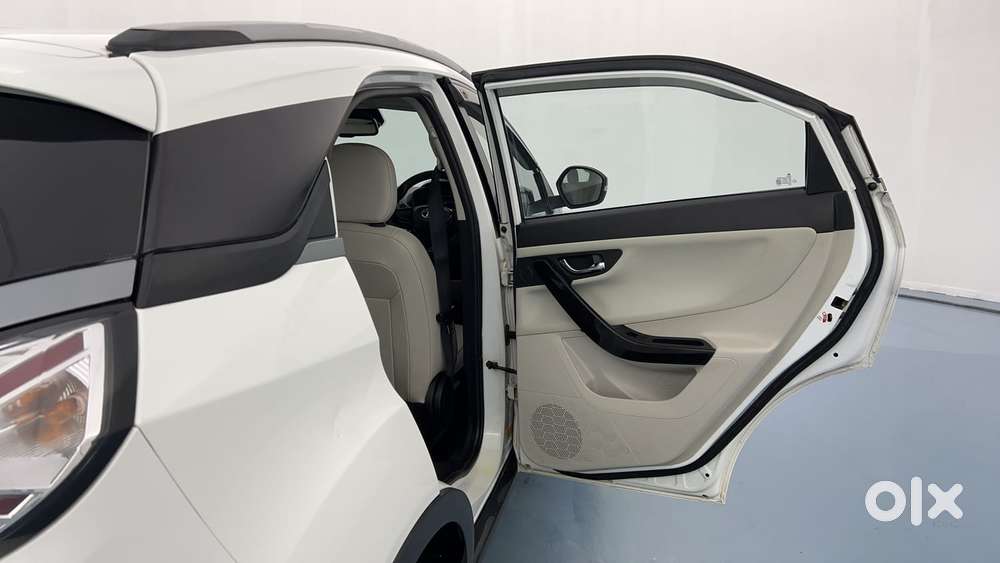 Tata Nexon 1.2 Revotron Xz Plus Premium, 2022, Petrol