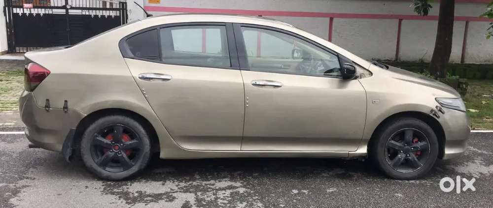 Honda City 2010 Petrol 2030 Valid