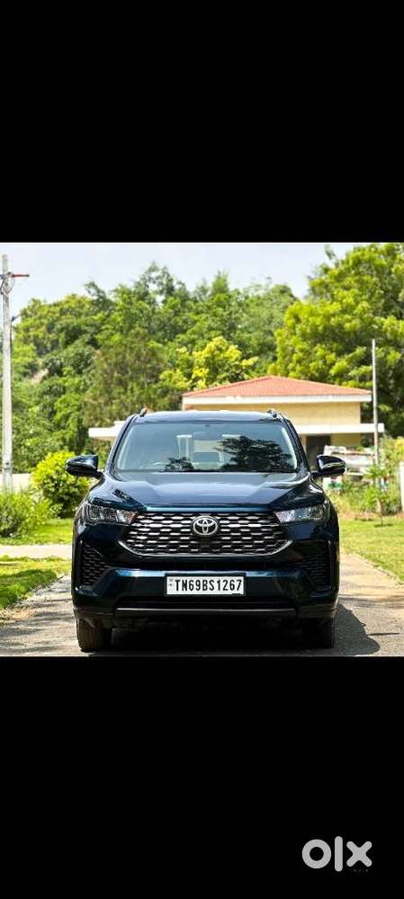 Toyota Innova Hycross 2.0 Gx 8 Str, 2023, Petrol