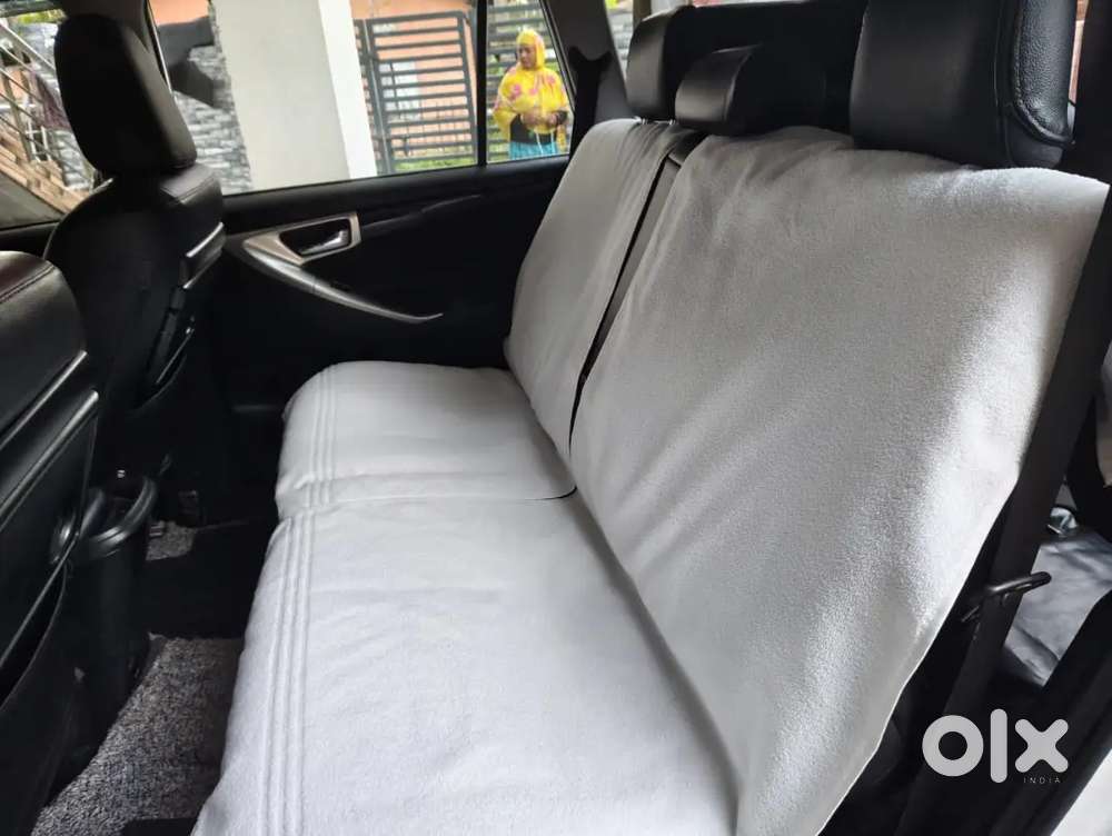 Toyota Innova Crysta 2018 Diesel Well Maintained