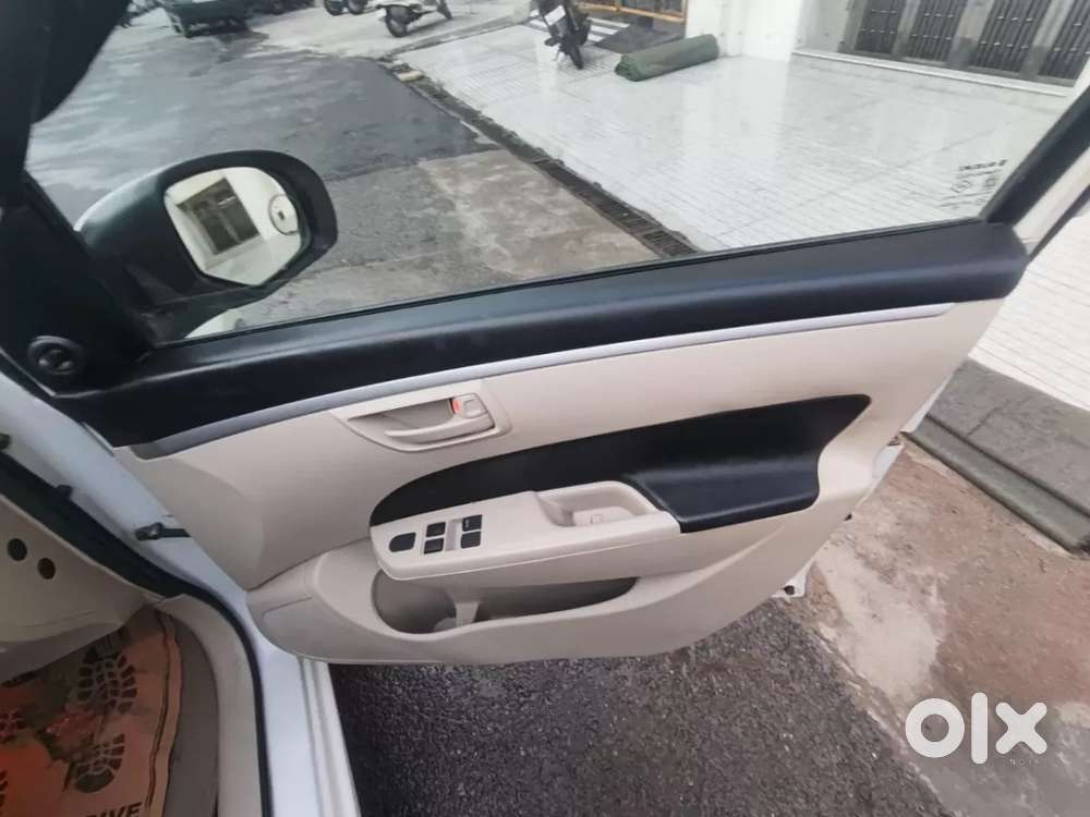 Maruti Suzuki Dzire 1.2 Vxi, 2019, Petrol
