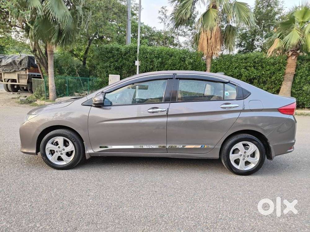 Honda City V Mt, 2015, Petrol
