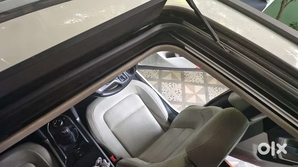 Tata Safari 2021 Diesel 65388 Km Driven