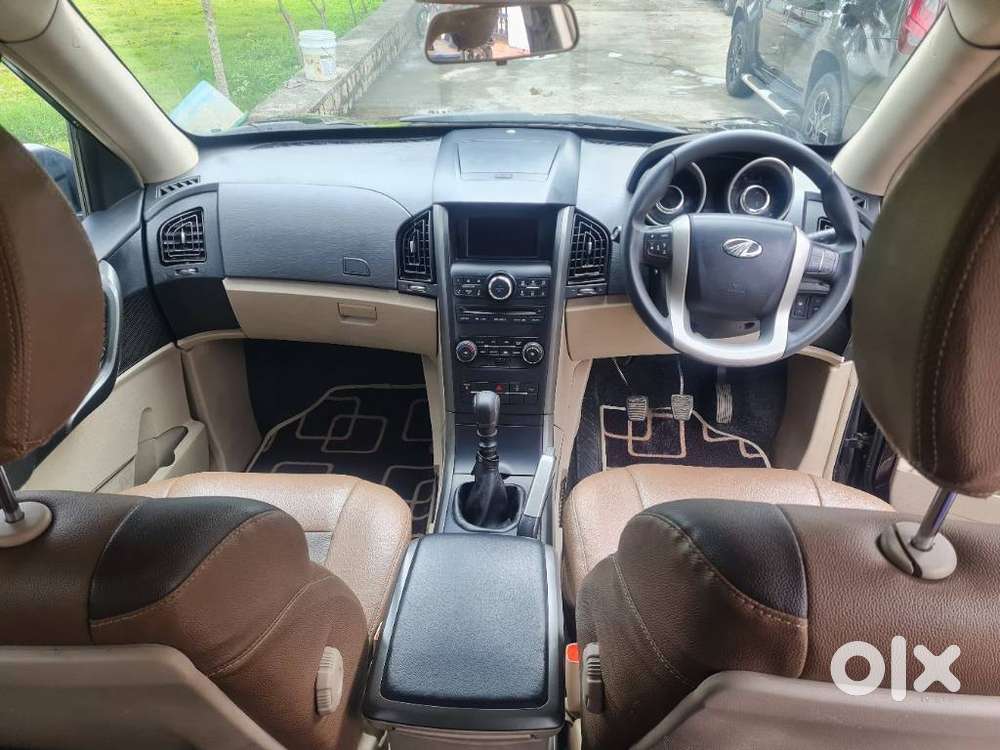 Mahindra Xuv500 Xclusive (driver Power Seat), 2016, Diesel
