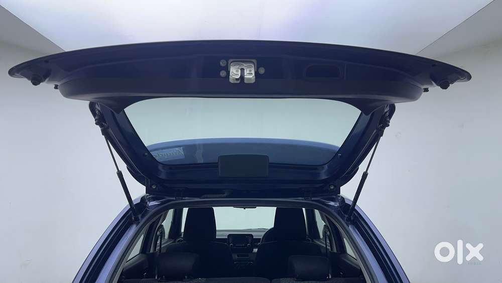 Maruti Suzuki Ignis 1.2 Delta Mt, 2023, Petrol
