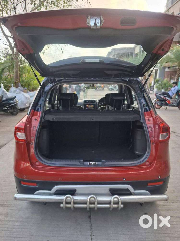 Maruti Suzuki Brezza Zdi+ Dual Tone, 2017, Diesel