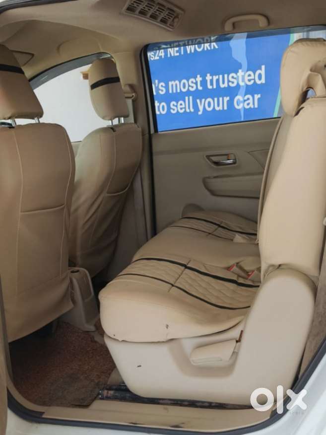 Maruti Suzuki Ertiga 1.5 Vxi, 2021, Petrol
