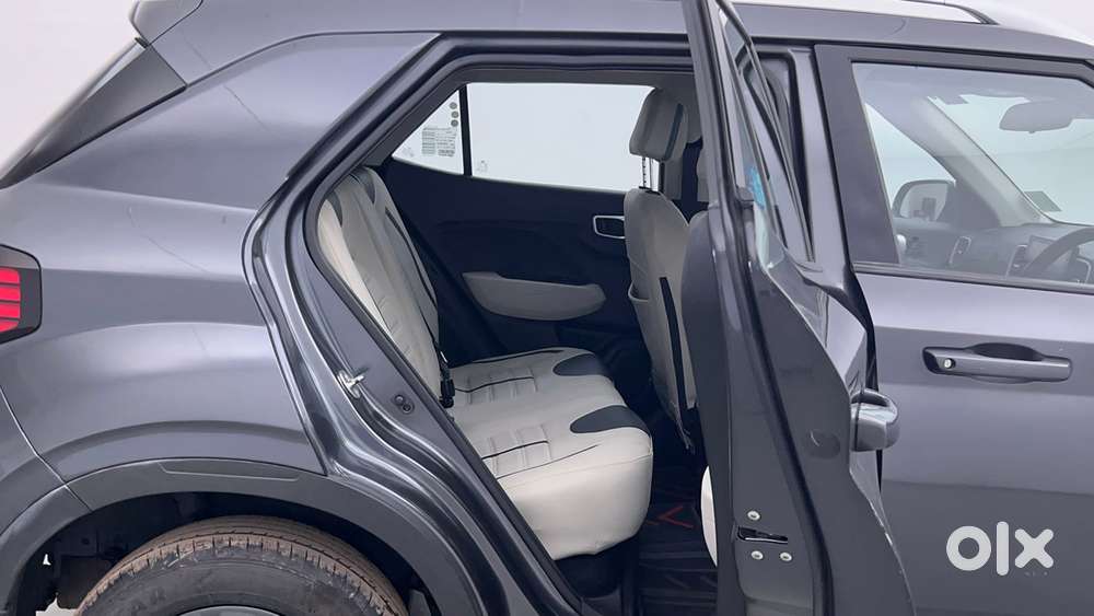 Hyundai Venue [2022-ongoing] 1.2 S, 2024, Petrol