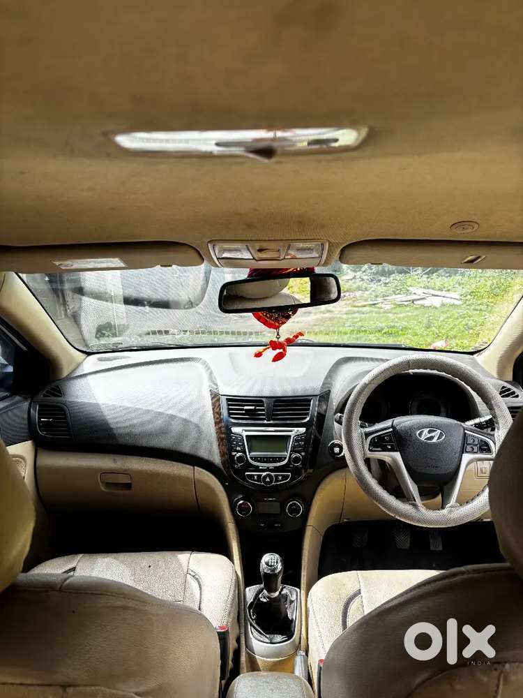 Hyundai Verna Crdi 2012
