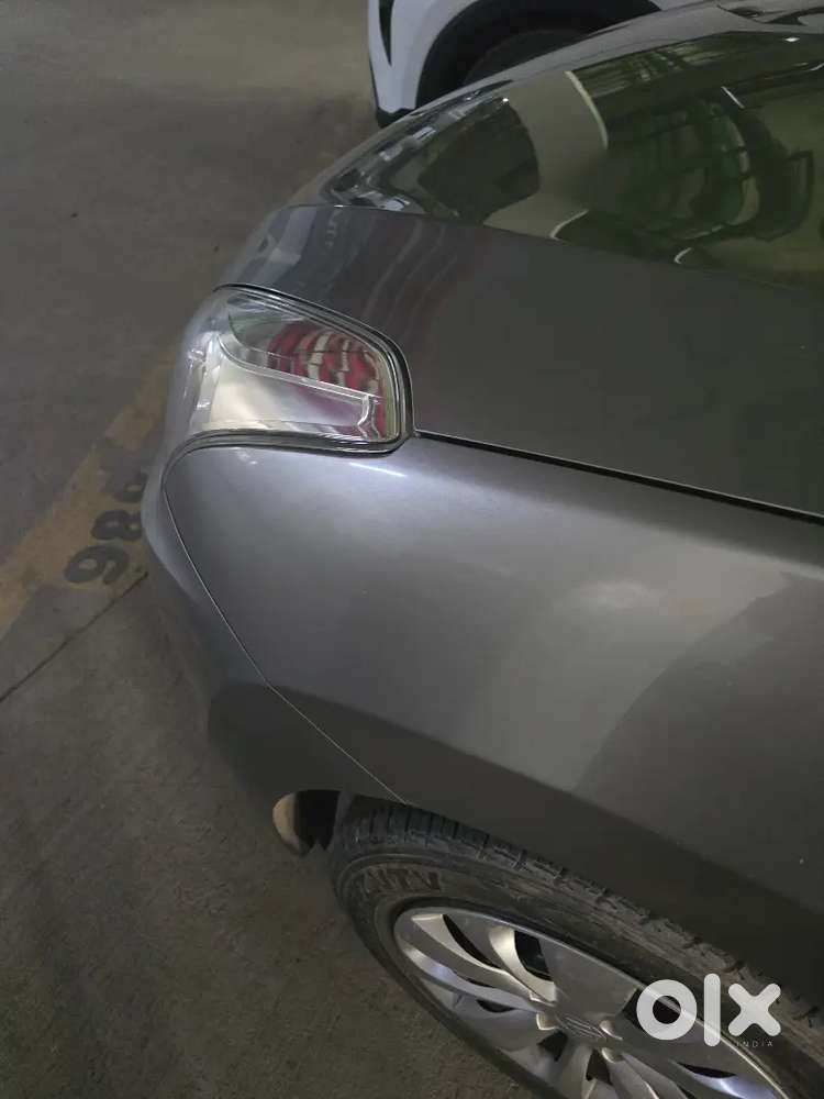 Suzuki Baleno Manual Delta  2018 Driven  43400 Km Silver. Hr 26 Number