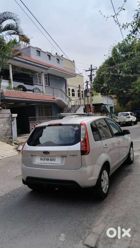 Ford Figo Petrol Zxi, 2012, Petrol