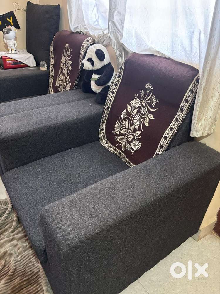 Sofa set for sale 5500