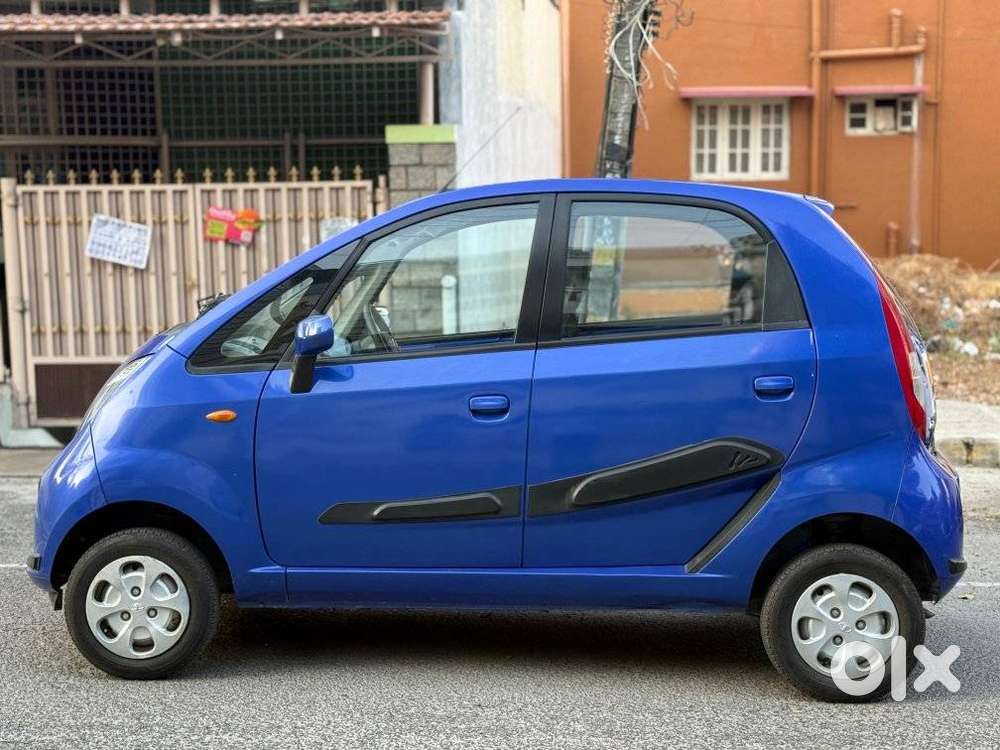Tata Nano Xta, 2015, Petrol