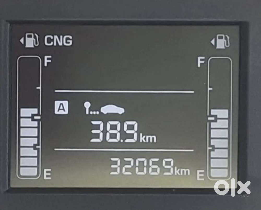 2023 Aura Cng Company Fitted First Owner Driven 32000 Kms For 7,99,000