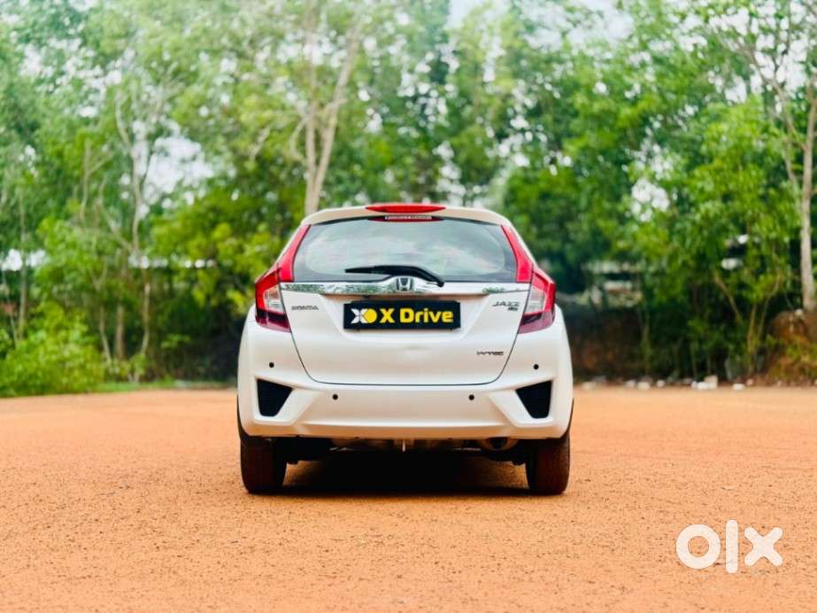 Honda Jazz V Cvt, 2017, Petrol