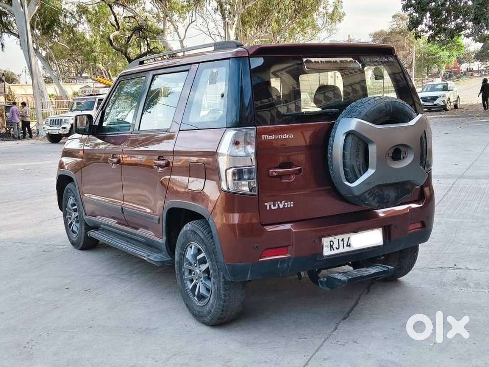Mahindra Tuv 300 T10 Dual Tone, 2019, Diesel