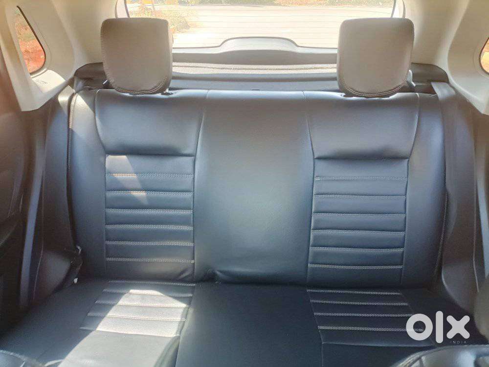 Maruti Suzuki Brezza, 2020, Petrol