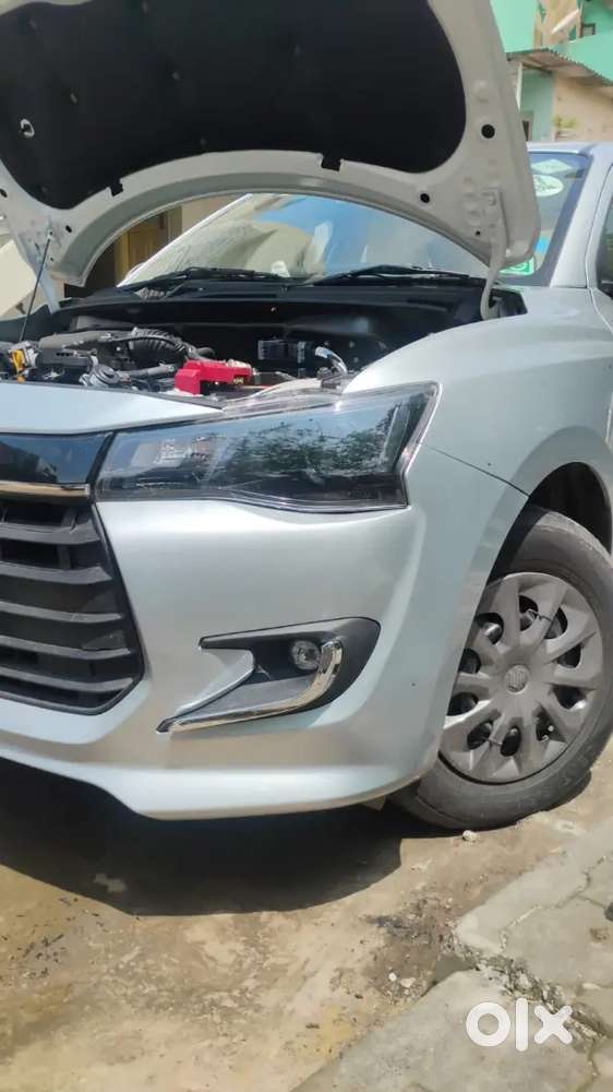 Maruti Suzuki Dzire 2025 Cng & Hybrids 33500 Km Driven