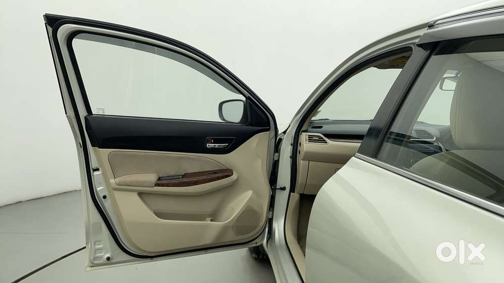 Maruti Suzuki Dzire 1.2 Zxi Amt, 2018, Petrol