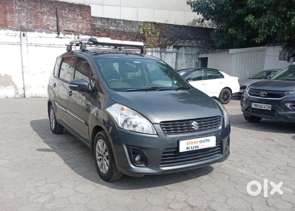 Maruti Suzuki Ertiga 1.3 Zdi Plus, 2013