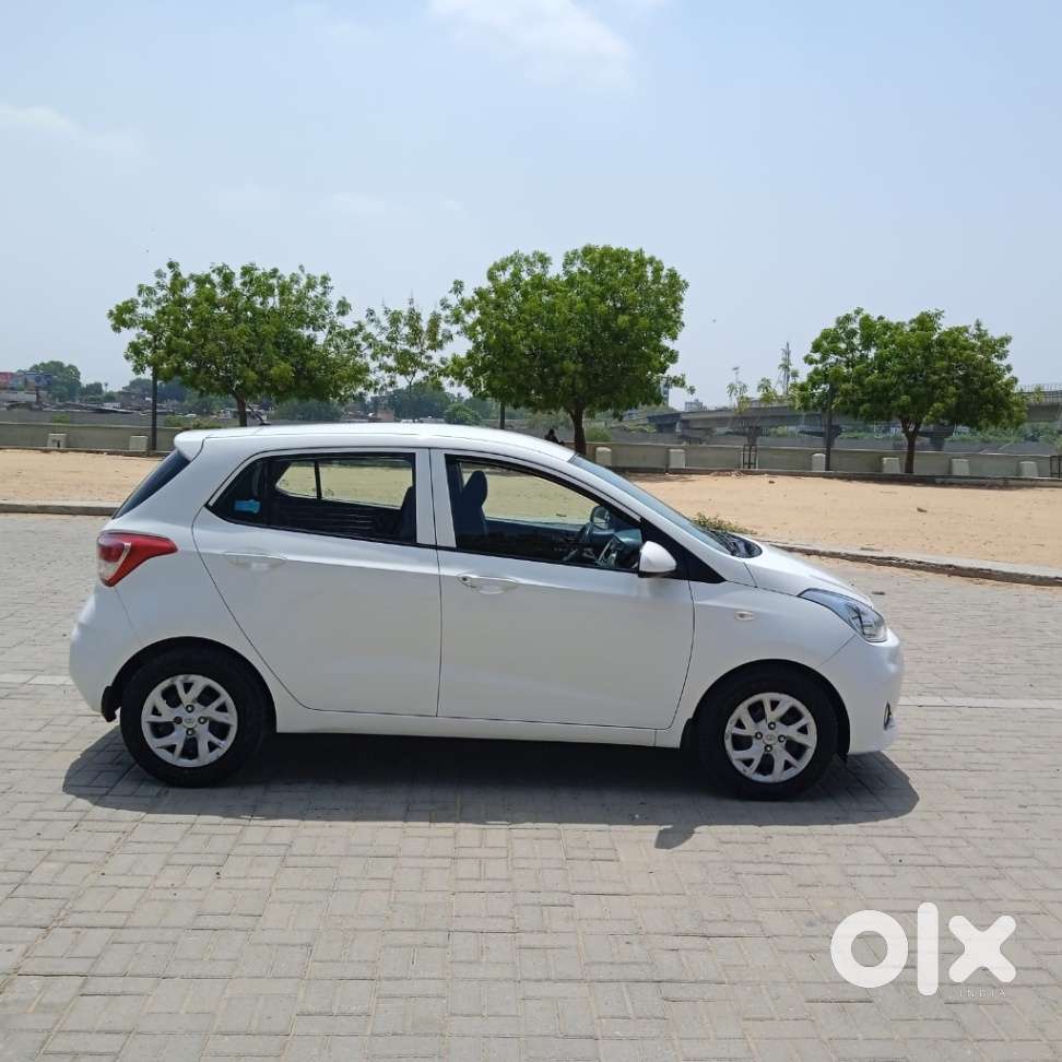 Hyundai Grand I10 Magna, 2017, Petrol