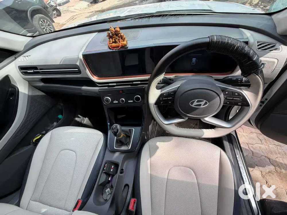 Hyundai Creta 2025 Cng + Petrol 10000 Km Driven