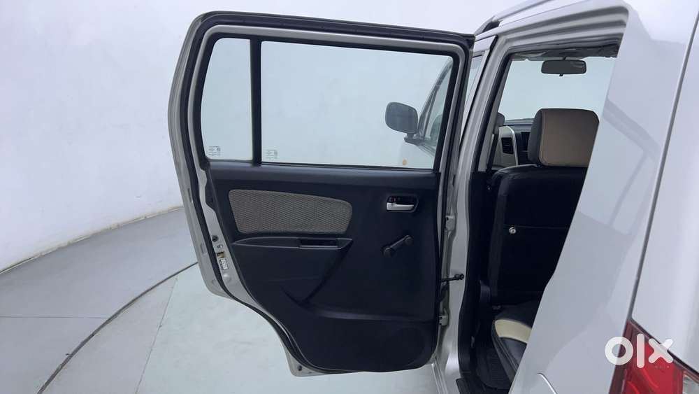 Maruti Suzuki Wagon R Lxi 1.0, 2016, Petrol