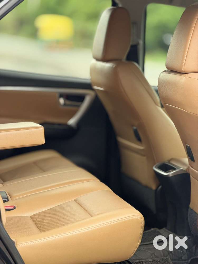 Toyota Fortuner 4x2 At 2.8 Diesel, 2022, Diesel