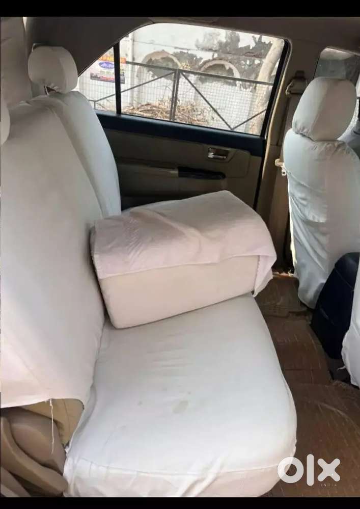 Toyota Fortuner 2016 Diesel 165000 Km Driven