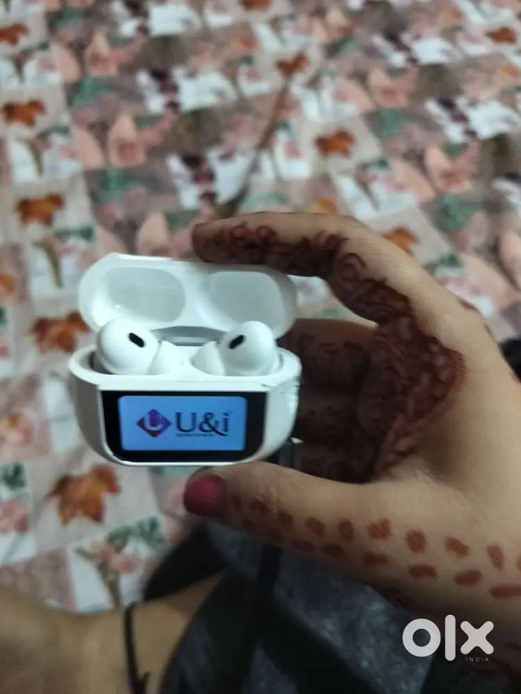 Earphones for sale