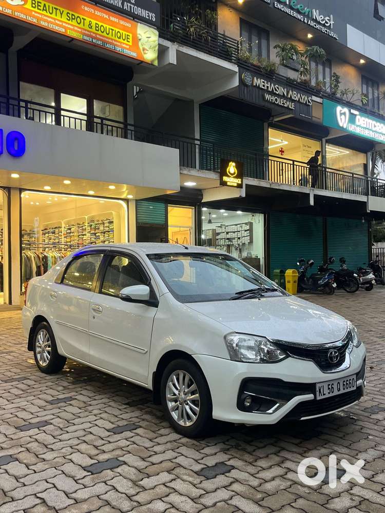 Toyota Etios 1.5 Vx, 2017, Petrol