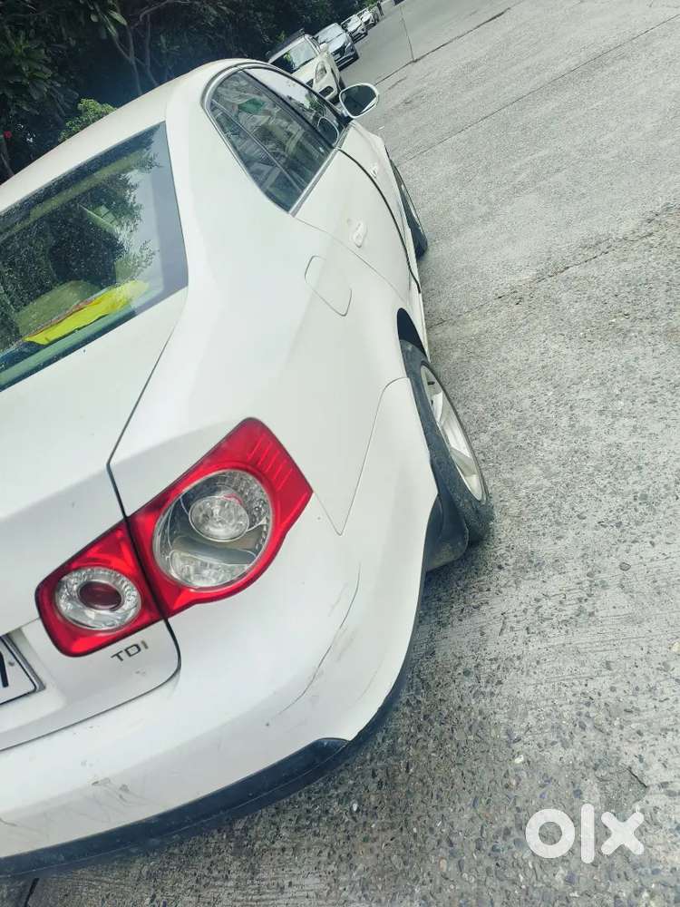 Volkswagen Jetta 2010 Diesel 150000 Km Driven