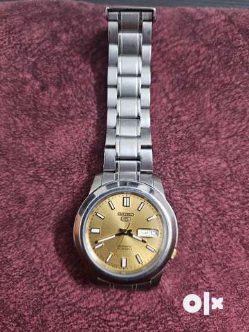 Seiko 5 champagne brand new watch with transparent back case Men