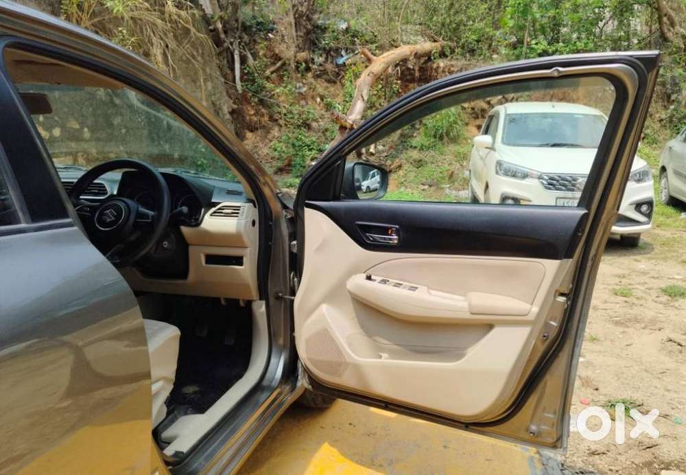 Maruti Suzuki Dzire 1.2 Vxi, 2018, Petrol