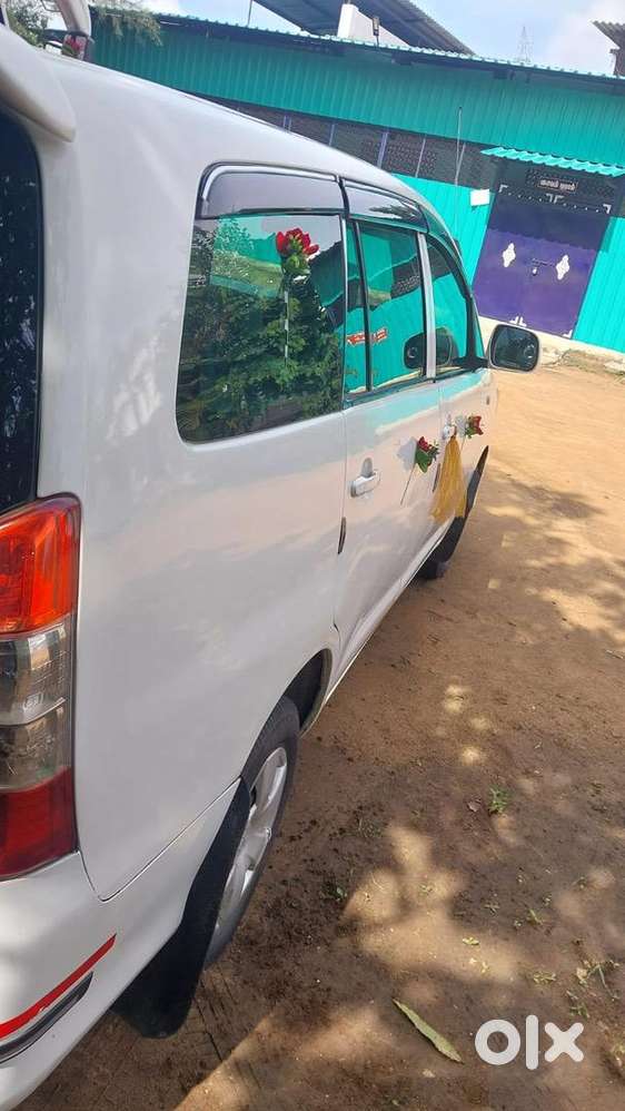 Toyota Innova 2008 Diesel Well Maintained