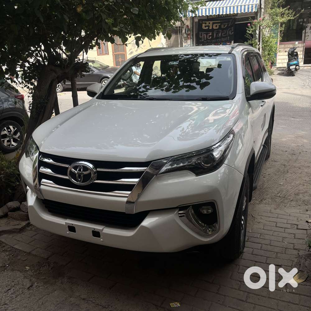 Toyota Fortuner 4x2 At 2.8 Diesel, 2018, Diesel