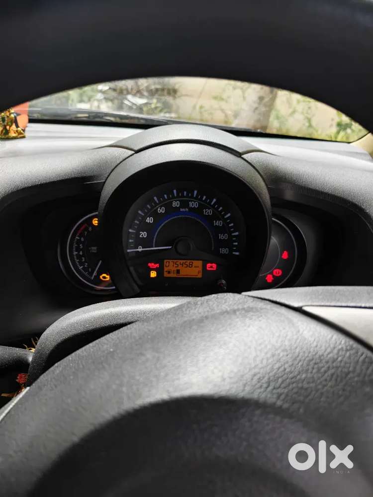 Honda Amaze Diesel Mt 2016 Third Owner
