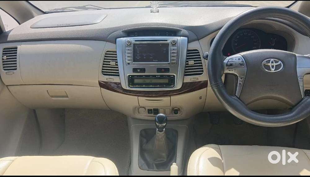 Toyota Innova 2.5 Vx 8 Str, 2014, Diesel